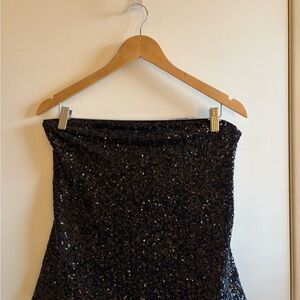 Abercrombie & Fitch Black Strapless Sequin Top sz M with side zipper
